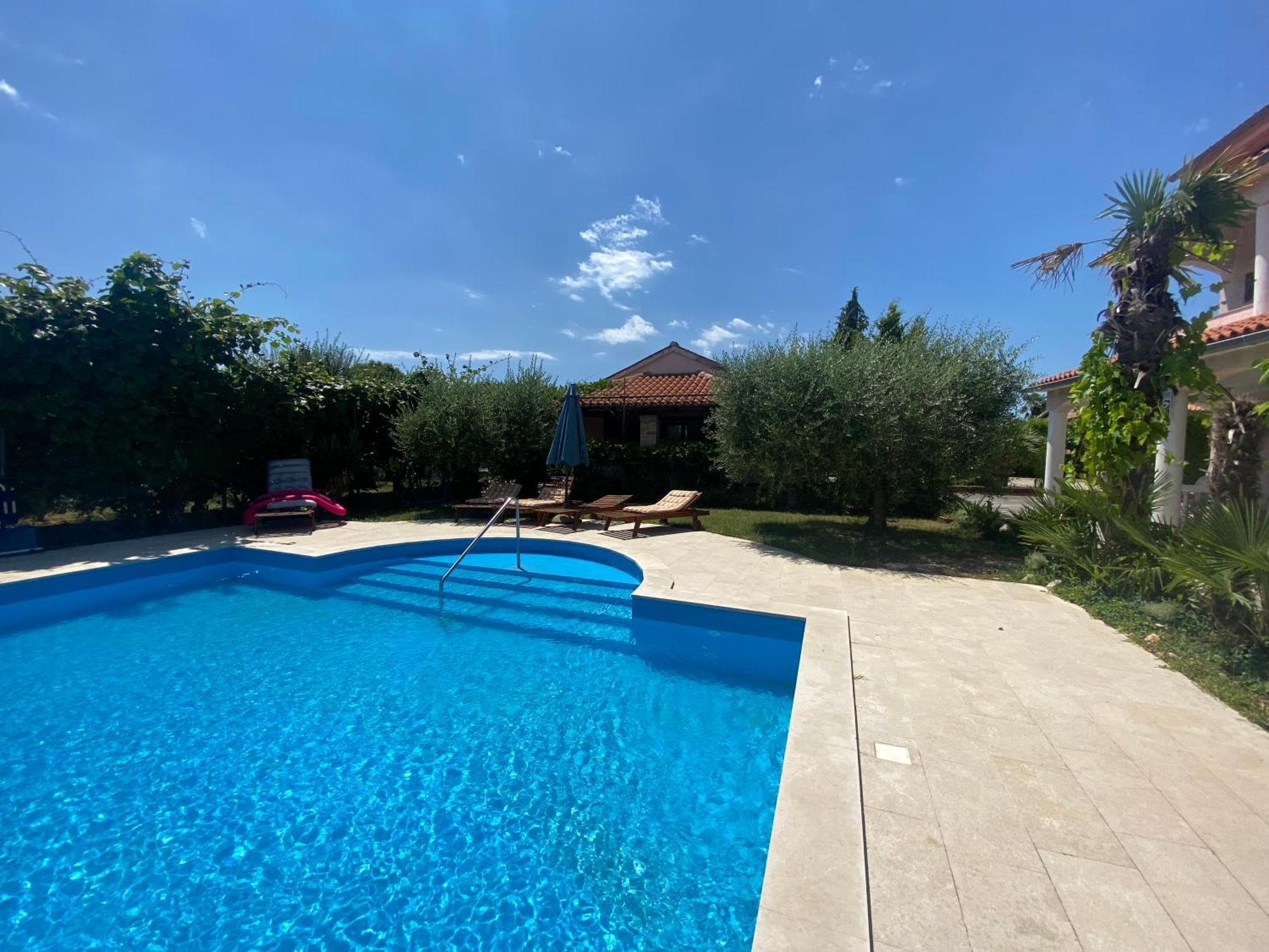 Apartments Aurelia Nova Vas  ภายนอก รูปภาพ