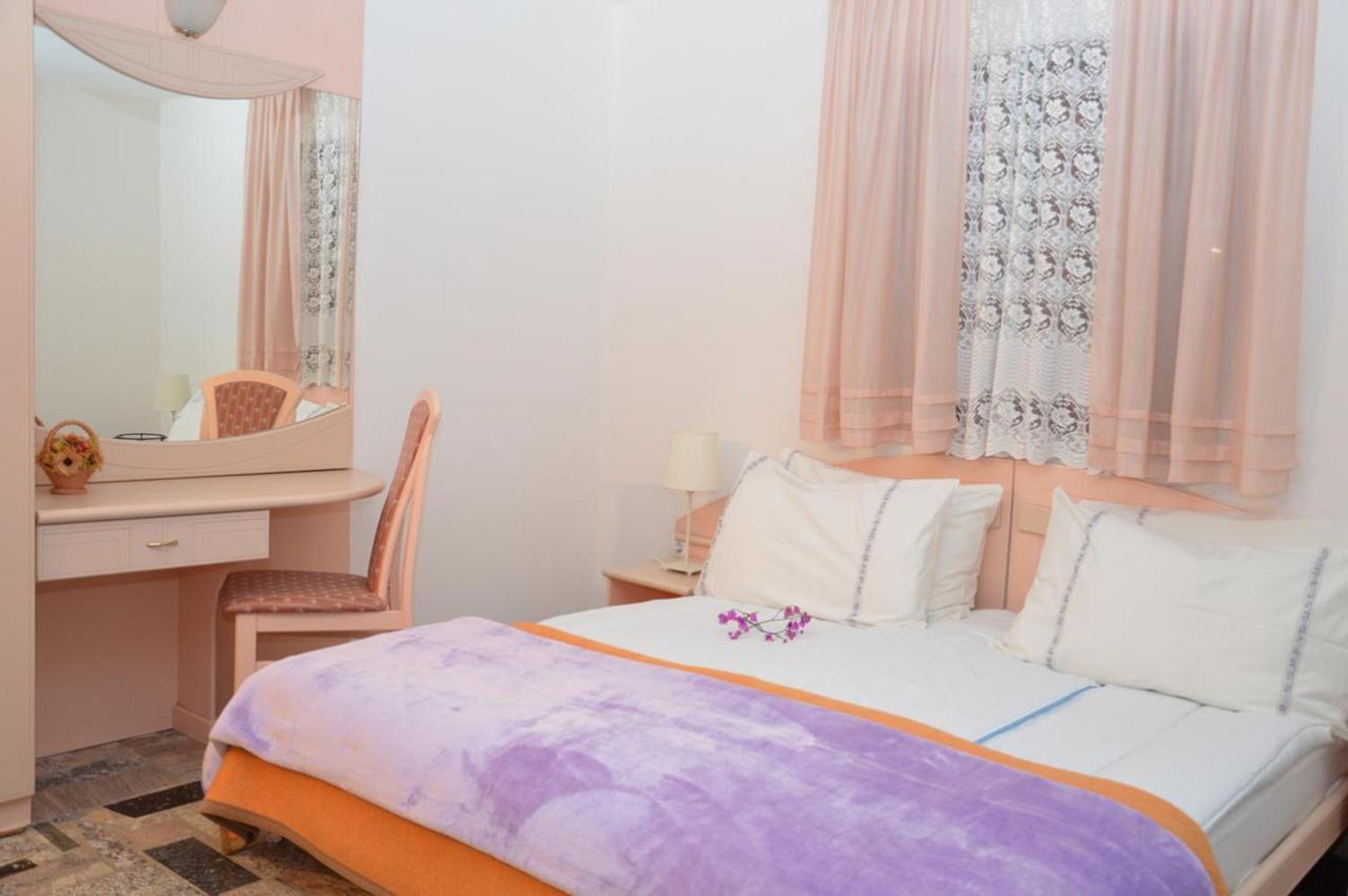 Apartments Aurelia Nova Vas  ภายนอก รูปภาพ